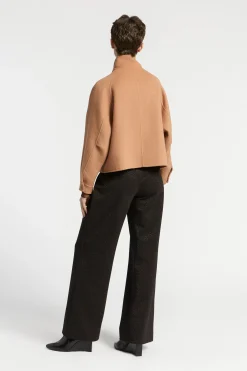 Cropped jas met opstaande kraag