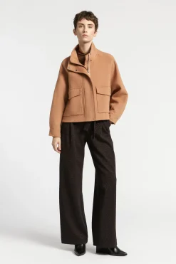 Cropped jas met opstaande kraag