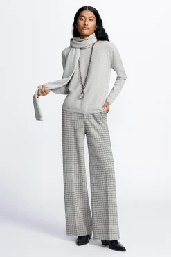 Grijze cashmere pull met ronde hals