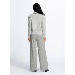 Grijze cashmere pull met ronde hals