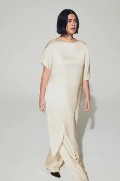 Lange jurk met satijnlook