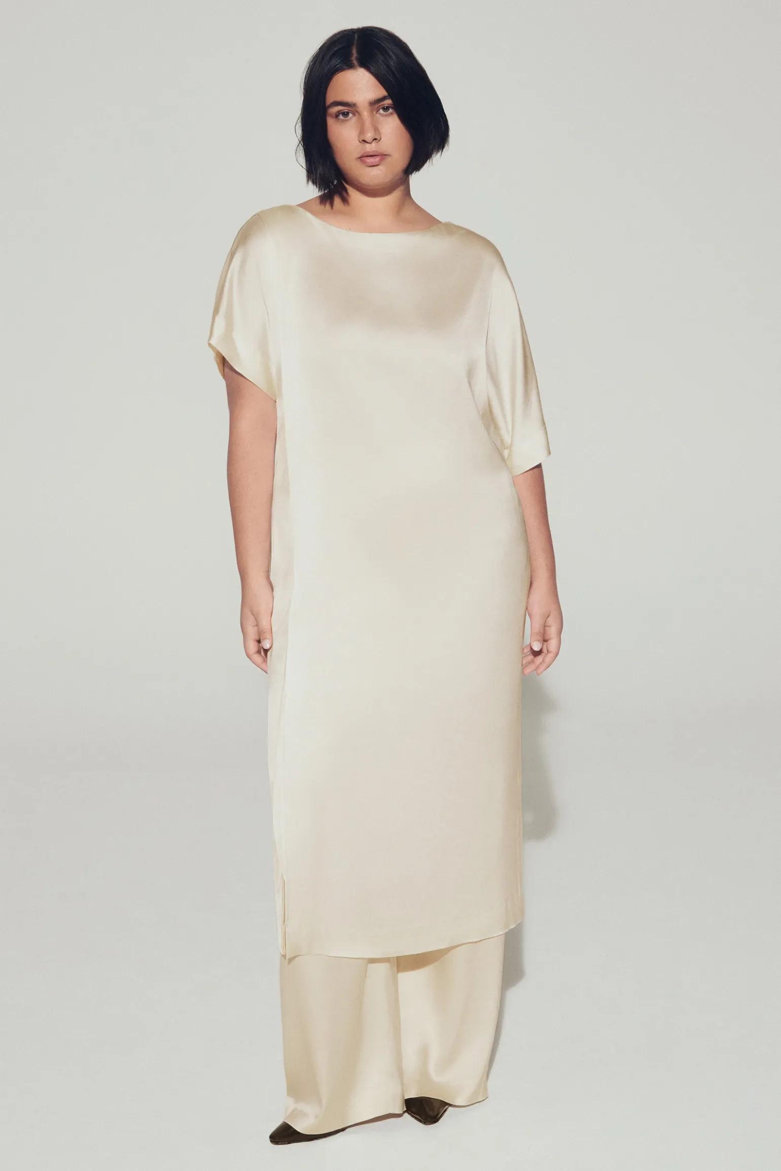Lange jurk met satijnlook