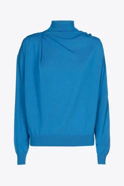 Pull met drapage-effect