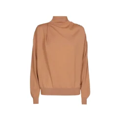 Pull met drapage-effect