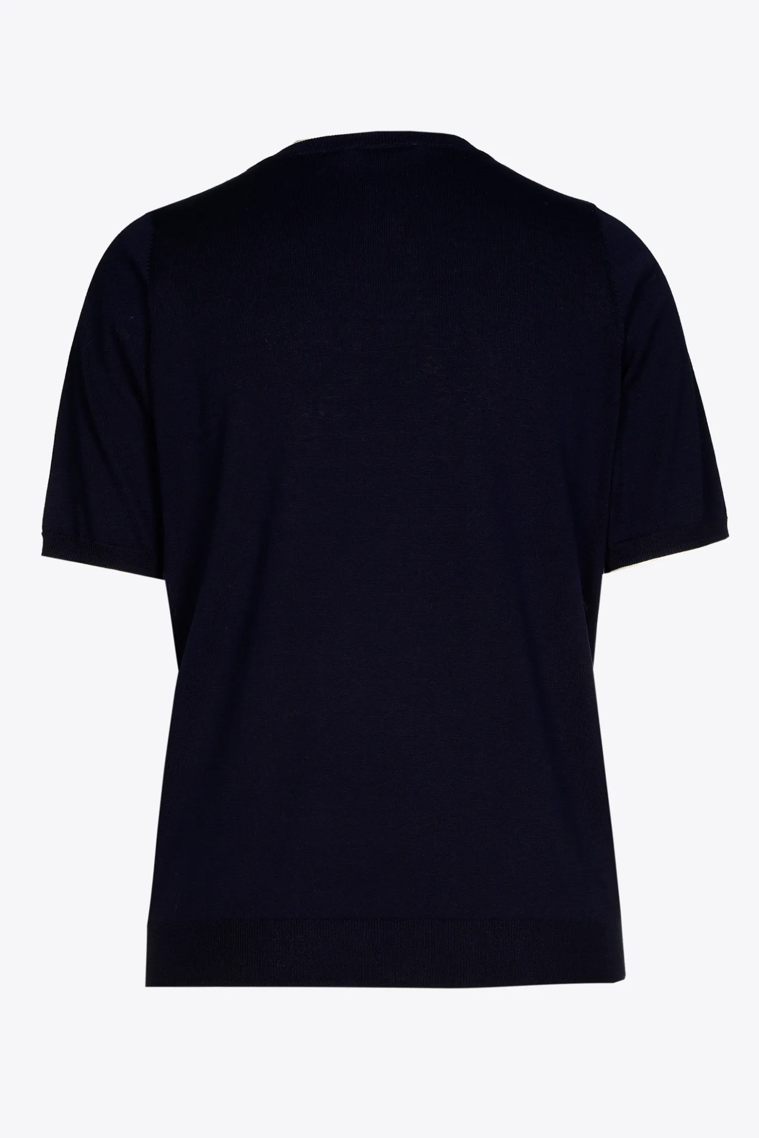 Pull met ingebreide details