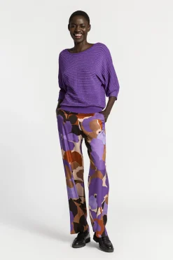 Pull met lurex en fantasiesteek