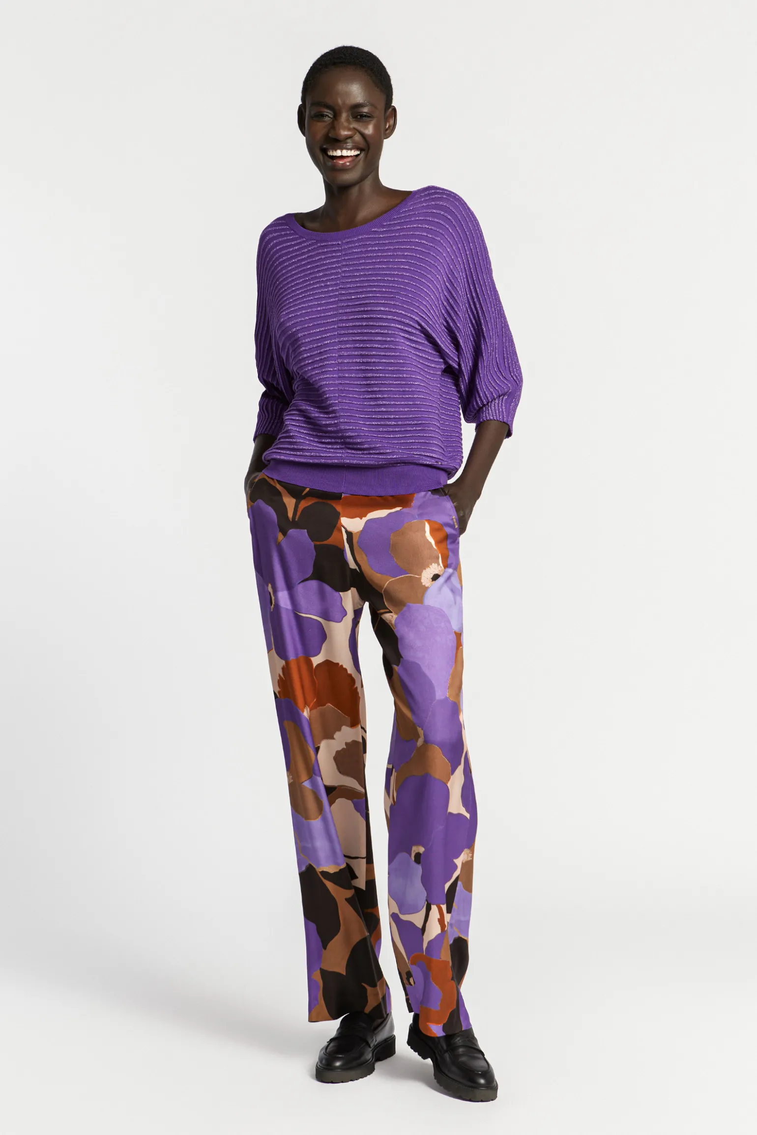 Pull met lurex en fantasiesteek
