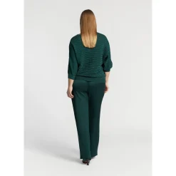 Pull met lurex en fantasiesteek