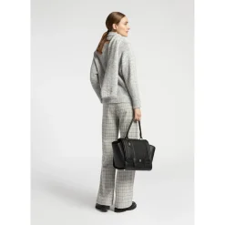 Pull van alpacawol