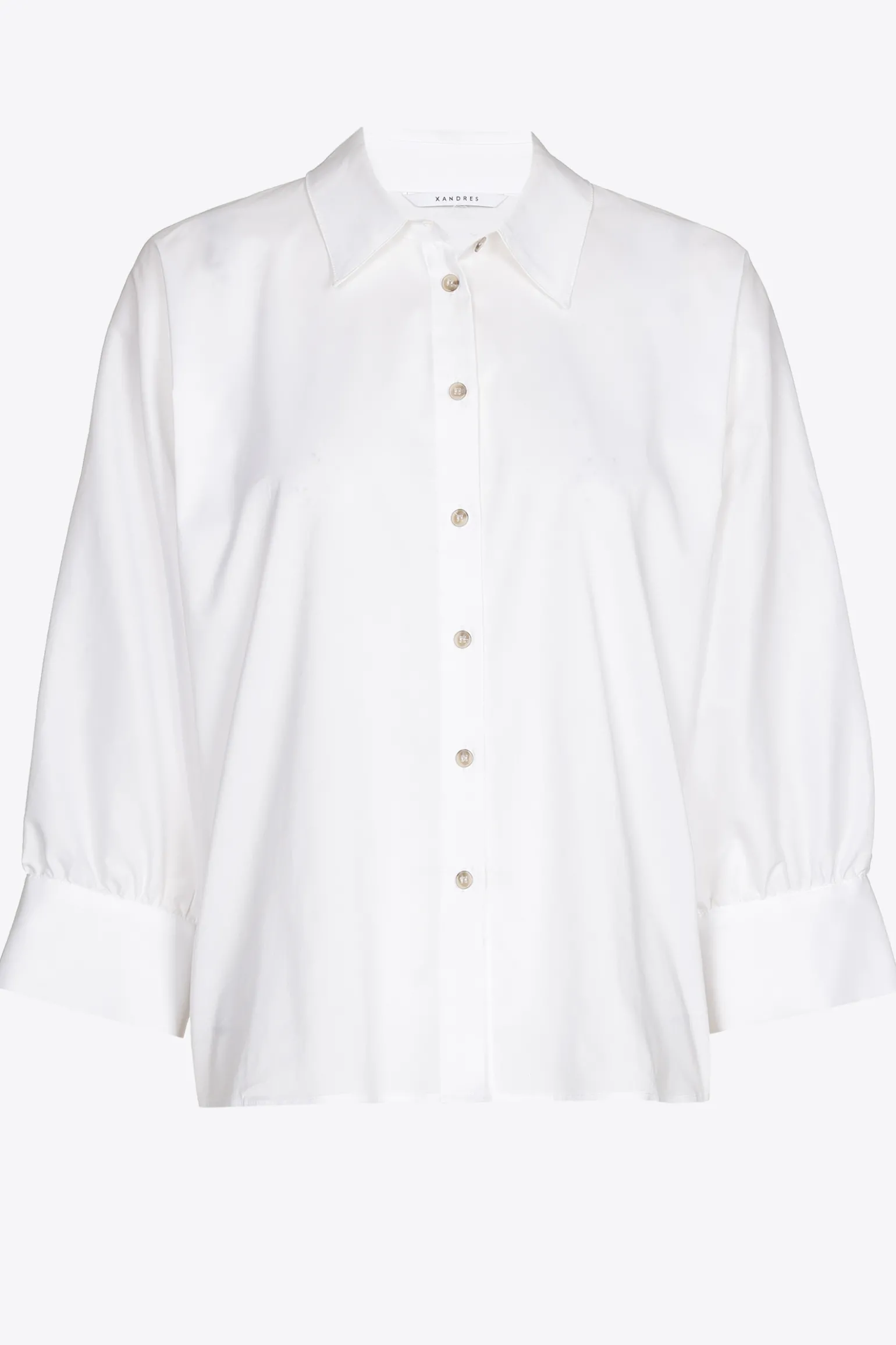 Volumineuze blouse met hemdkraag