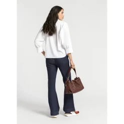 Volumineuze blouse met hemdkraag