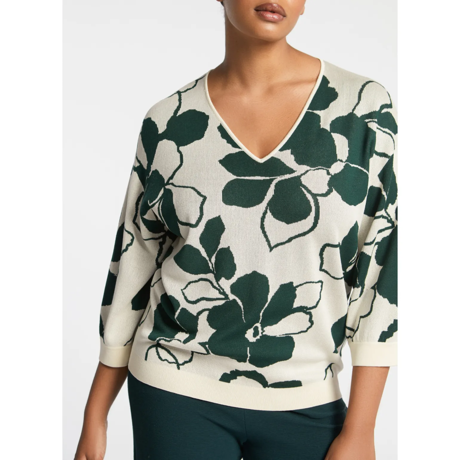 Volumineuze pull met bloemenprint
