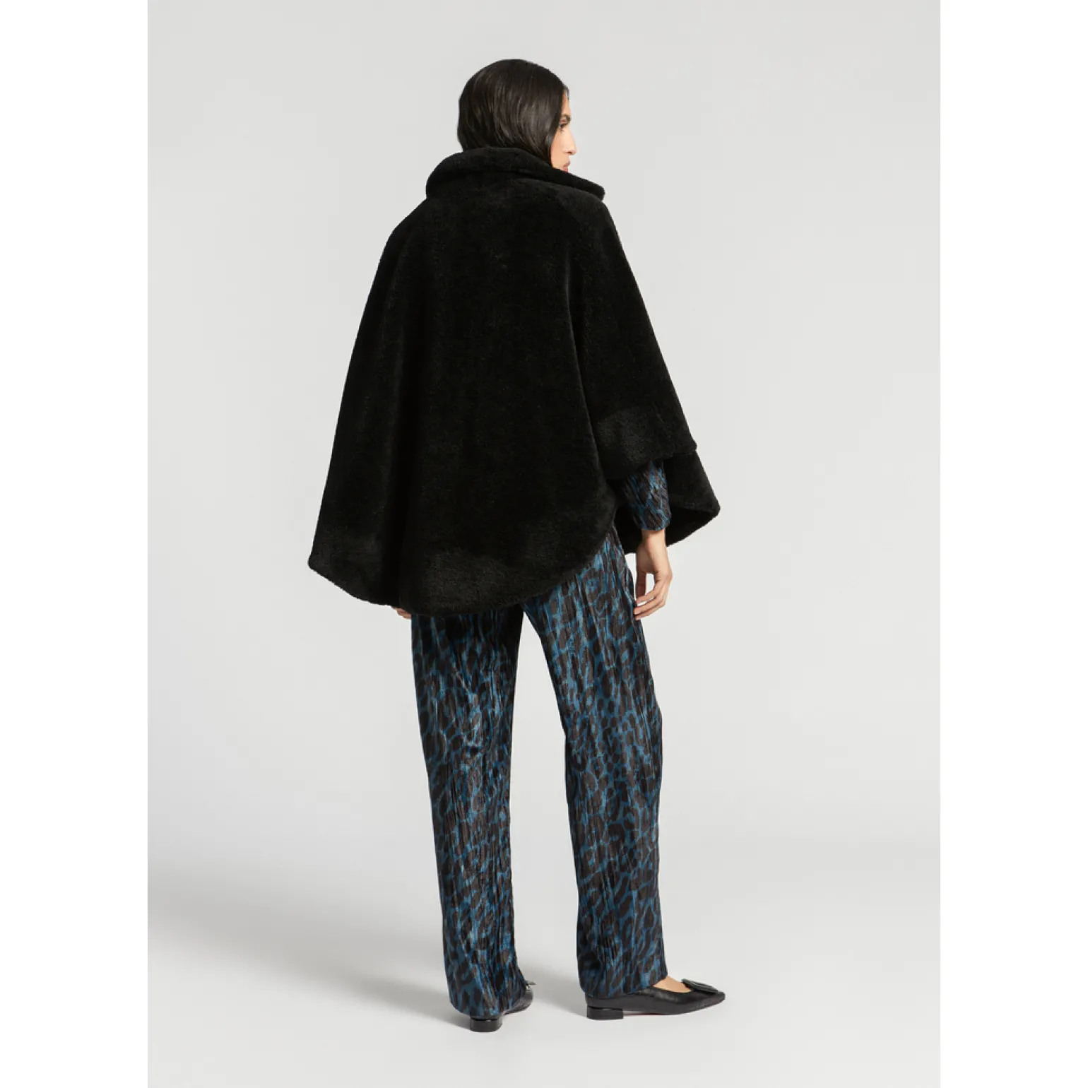 Zachte poncho in teddystof